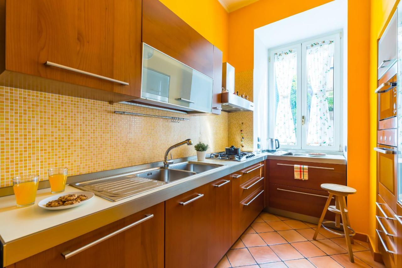 Appartamento A Montesanto By Wonderful Italy Napoli Exterior foto
